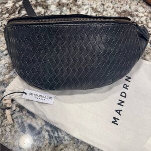 Mandrn Black Woven Leather Crossbody Belt Bag